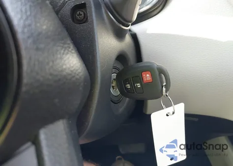 2025 Toyota Corolla Cross L from USA, damaged, VIN 7MUAAAAG2SV131956